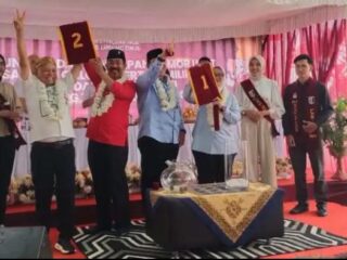Tahapan Pilkada Berlanjut, KPU Lampung Timur Undi Nomor Urut Paslon