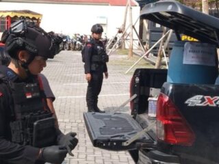 Ringkus 2 Penjual Obat Petasan, Polisi Sita 32 Kg Bubuk Mercon