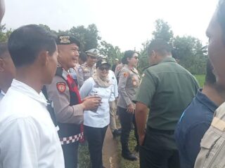 Bupati Lampung Timur Selesaikan Konflik Gajah Liar Dengan Bijak