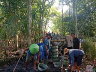 Secara Swadaya, Pemdes Klumprit Genjot Pembangunan Infrastruktur Jalan