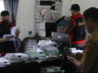 Terkait Proyek 2023, Kejari Gunungsitoli Geledah Kantor Dinkes Nias Barat