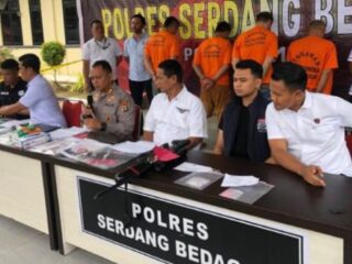Ungkap Sindikat Kekerasan, Senjata Ilegal dan Narkotika: Polisi Amankan 4 Tersangka