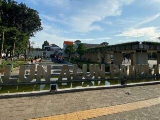 Alun-Alun Pamulang Jadi Tempat Favorit Olahraga Santai Warga