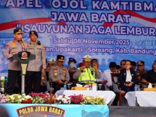 Kapolri Pimpin Apel Ojol Kamtibmas di Jabar: Bersatu Padu Jaga Keamanan