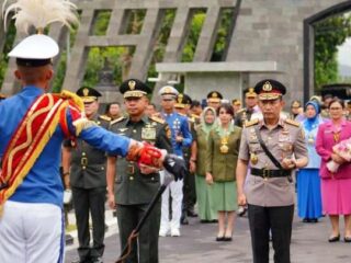 Kapolri: Sinergitas TNI-Polri Kunci Wujudkan Indonesia Emas 2045