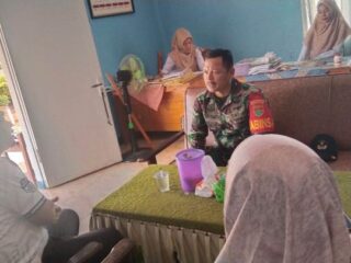 Jalin Silaturahmi, Babinsa Koramil 03/MT Anjangsana Ke SDN Surya Mataram