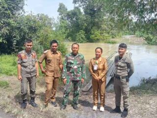 Sungai Way Kandis Meluap Hingga Memutus Jalan, Kades Minta Pemda Lamtim Bangun Jembatan