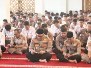 Perkuat Iman dan Integritas, Polda Jabar Rutin Binrohtal Mingguan Hadirkan Ustadz Tata Sukayat