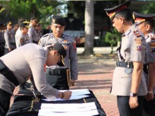 Kapolres Langkat Pimpin Sertijab Kabag Ren, Kasat, Kapolsek dan Purna Bakti Polri