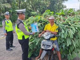 Ops Keselamatan Krakatau 2026, Sat Lantas Polres Lampung Timur Sosialisasi ke Pengendara