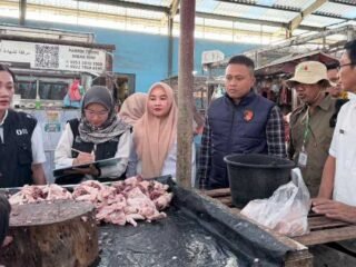 Jelang Ramadhan, Satgas Pangan Polres Lampung Timur dan Bapanas RI Monitoring Harga Bapokting di Pasar Way Jepara
