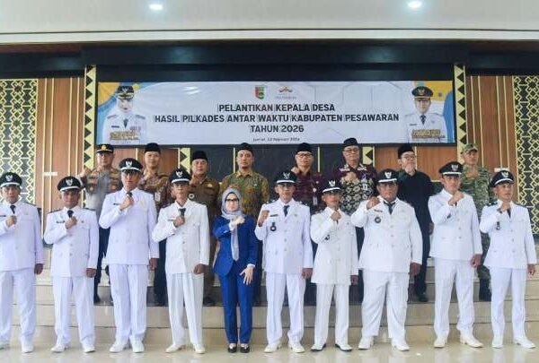 Bupati Nanda Indira Lantik Sembilan Kepala Desa Terpilih Hasil Pilkades Antar Waktu