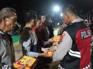 Kapolres Lampung Timur Gelar Sahur On The Road, Wujudkan Kepedulian dan Kehadiran Polri di Masyarakat