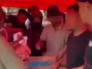 Lawan Apatisme Politik, PSI Solo Turun Gunung Bagikan Ribuan Takjil Gratis