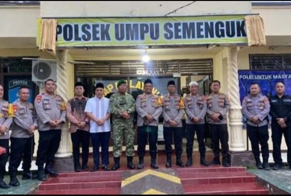 Kapolres Way Kanan Resmikan Perubahan Nomenklatur Polsek Blambangan Umpu Menjadi Polsek Umpu Semenguk