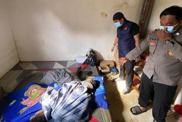 Sebatang Kara, Warga Lampung Timur di Temukan Tewas Membusuk di Kontrakan