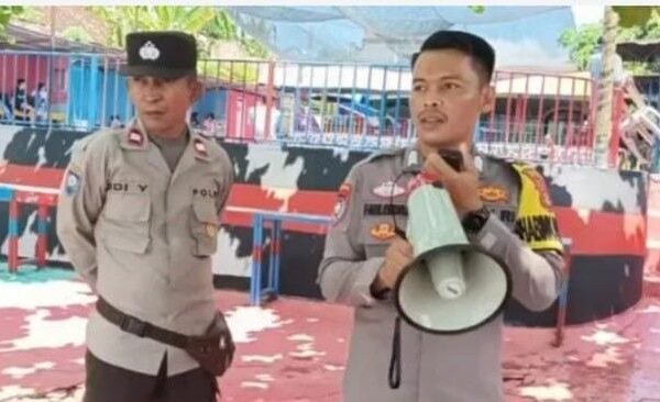 Jaga Kamtibmas, Polres Way Kanan Binluh di Objek Wisata Kolam Renang Baradatu    