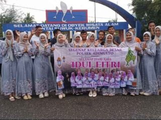 Halal Bihalal Polsek Adimulyo di Kawasan Pantai Suwuk Berlangsung Khidmat