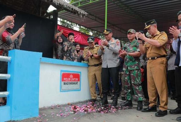 Pemulihan Pasca Bencana, Polres Klaten Resmikan 3 Jembatan Merah Putih Presisi