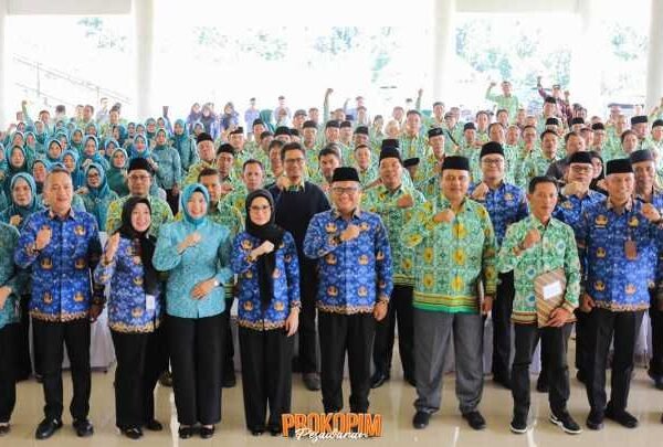 Perkuat Sinergi dan Bahas Isu Strategis, Pemkab Pesawaran Gelar Rakor dan Halal Bihalal Kades