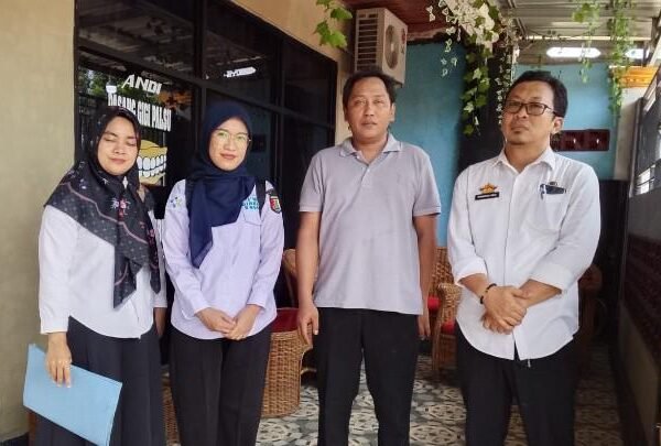 Dinas Kesehatan Pesawaran Visitasi di Lokasi Praktek Tukang Gigi ‎‎
