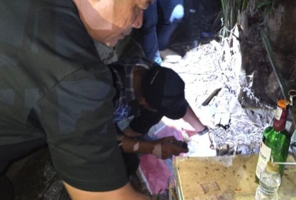 Polres Langkat Gerebek dan Bakar Lokasi Transaksi Narkoba di Desa Malenggang