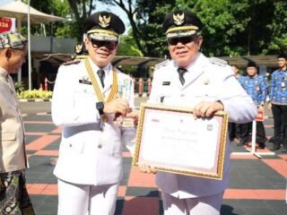 Masuk Tiga Besar Nasional, Tangsel Raih Predikat Kota Berkinerja Tinggi dari Kemendagri