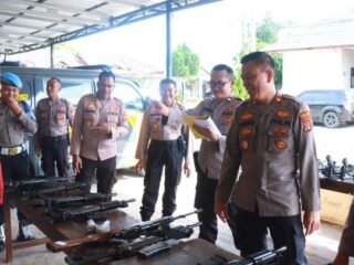 Pastikan Kesiapan Tugas, Polres Lampung Timur Cek Senpi Personil Polres dan Polsek