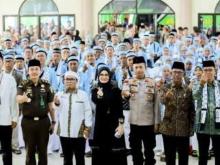 Pemkab Pesawaran Lepas 127 Jamaah Calon Haji Tahun 2026