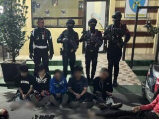 Gagalkan Aksi Tawuran di Serpong, Batalyon C Pelopor Satbrimob PMJ Amankan 4 Clurit dan 7 Pemuda