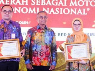 Bupati Nanda Indira Terima Penghargaan Disway Top Regional Leader Awards 2026