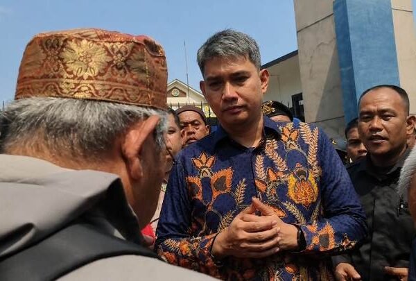 Kepala BPN Tangsel Sambut Humanis Aksi Warga Situ Rompong, Janji Telusuri Proses Penerbitan SHGB