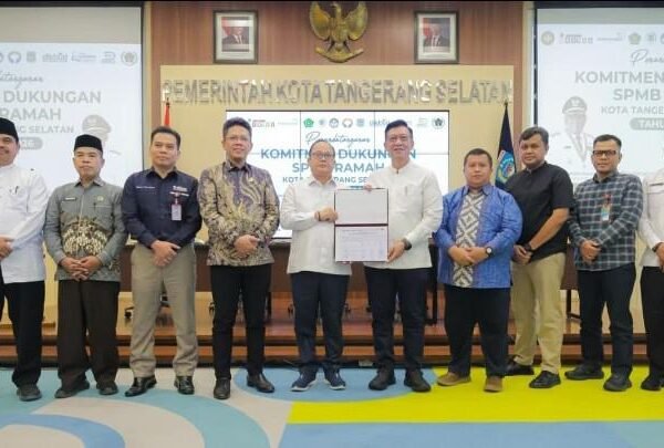 Pakta Integritas SPMB 2026/2027 Ditandatangani, Pemkot Tangsel Perkuat Komitmen Transparansi hingga Tidak Diskriminatif