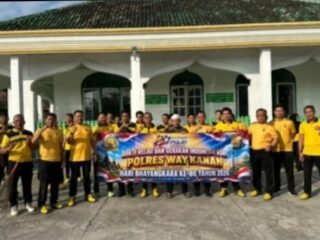 Semarak Hari Bhayangkara ke-80, Polres Way Kanan dan Jajaran Gelar Bakti Sosial Religi dan Indonesia Asri   