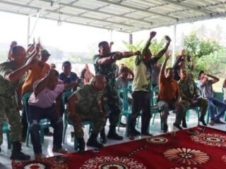 Buktikan TNI AD Kuat Bersama Rakyat, Koramil Batanghari Gelar Nobar Pildum