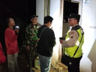 Diduga Korsleting Listrik, Rumah Warga di Buayan Kebumen Terbakar