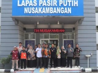 UPZ Kemenag Cilacap Salurkan 650 Paket Makanan Bergizi di Lapas Nusakambangan