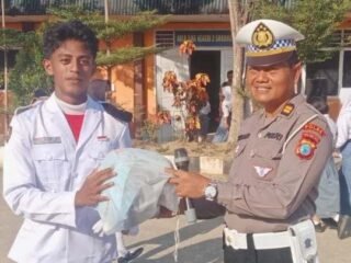 Ditlantas Polda PBD Tanamkan Disiplin dan Kesadaran Tertib Lalu Lintas ke Pelajar Melalui Upacara Bendera