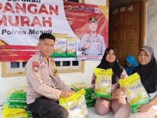 Polres Mesuji Gelar Gerakan Pangan Murah, 1,15 Ton Beras SPHP di Salurkan Untuk Tekan Inflasi