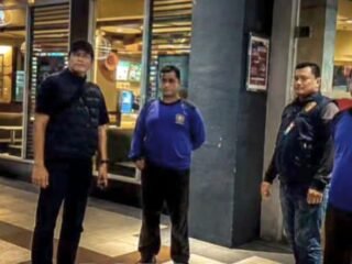 Cegah Gangguan Kamtibmas, Unit Reskrim Polsek Pamulang Patroli di Pamulang Square