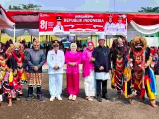HUT RI ke-81 di Simpang Pematang Meriah: Upacara Khidmat, Festival Kuda Lumping dan Lapak UMKM Kebanjiran Pembeli