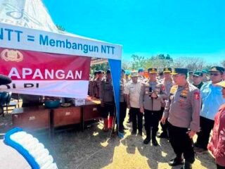 Bank BPD NTT Salurkan Tenda Pengungsi di Manggarai, Titiek Soeharto dan Kapolri Tinjau Langsung Lokasi Gempa