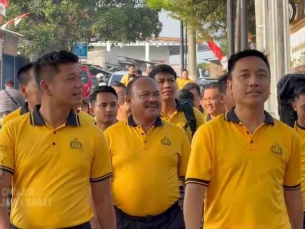 Jaga Kebugaran dan Kekompakan, Polres Cianjur Gelar Apel Pagi dan Olahraga Bersama
