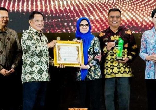 Bupati Nanda Indira Terima Penghargaan Nasional atas Prestasi Desa Sidodadi sebagai Desa Cantik Terbaik 2026